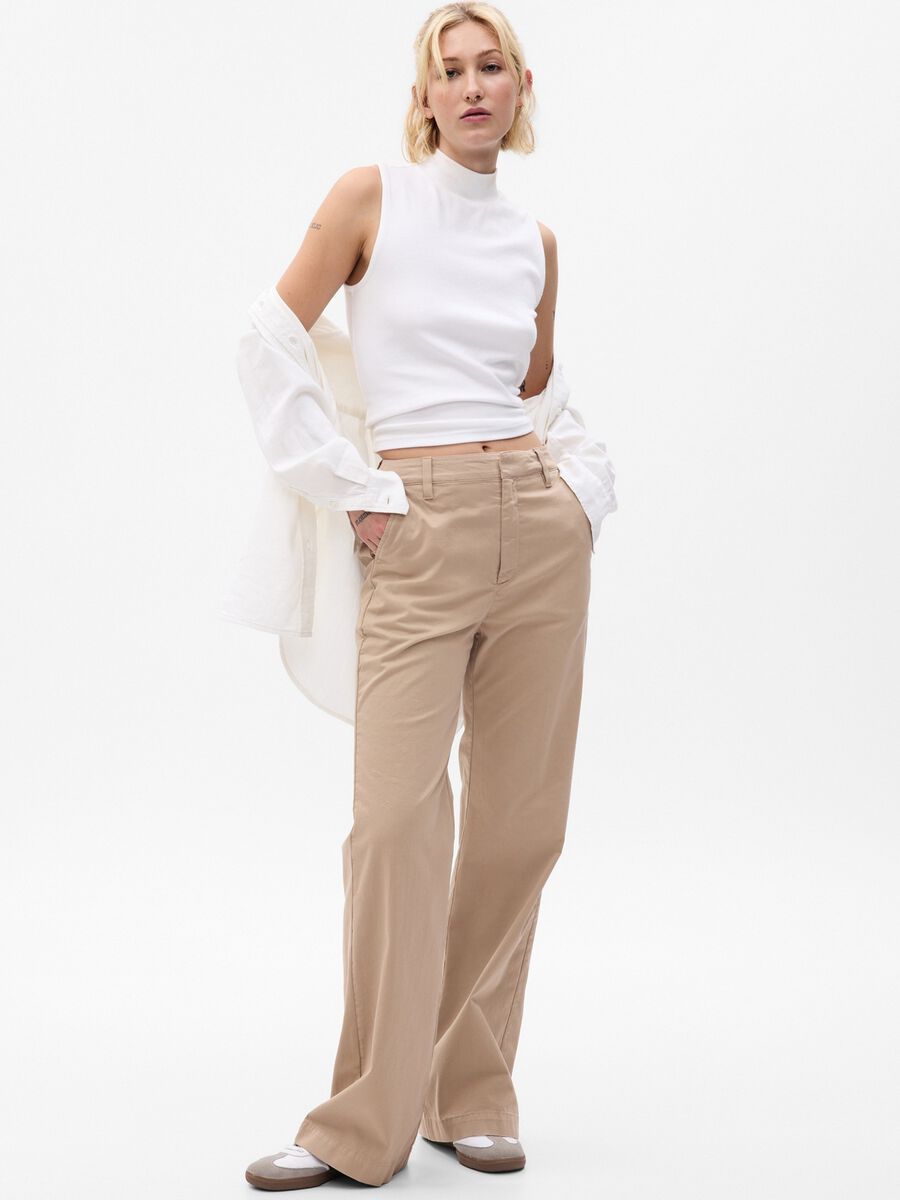 Pantaloni flare fit a vita alta Donna_0