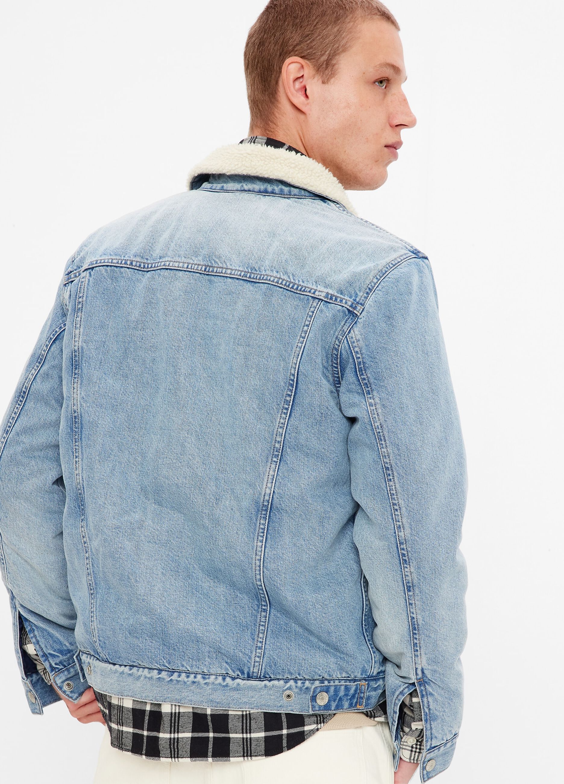 Denim jacket with sherpa lining_2