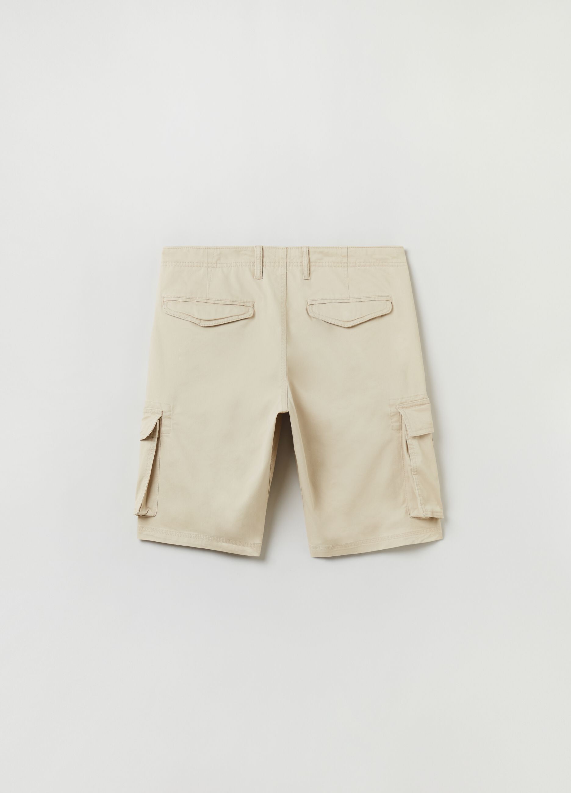 Bermuda cargo shorts in cotton and Lyocell_2