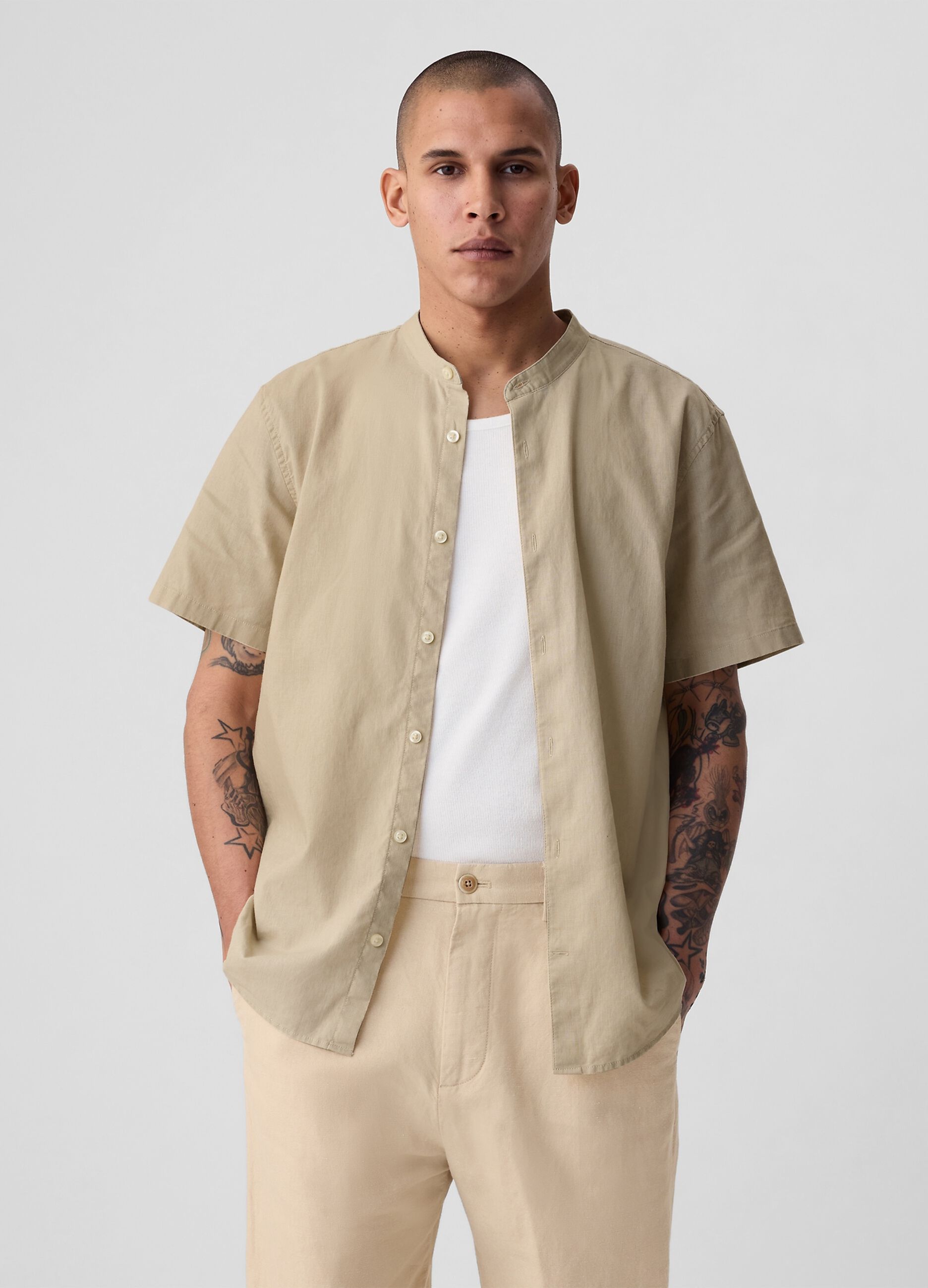 Camicia a maniche corte collo alla coreana