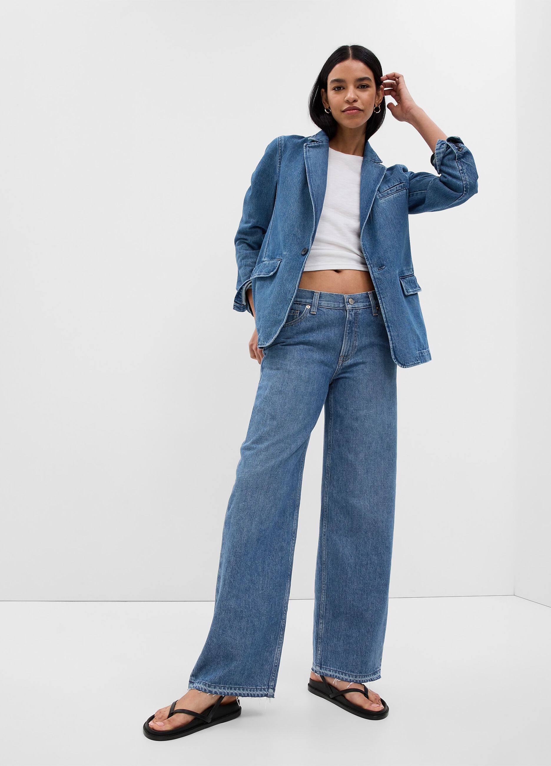 Straight-fit, low-rise jeans_1