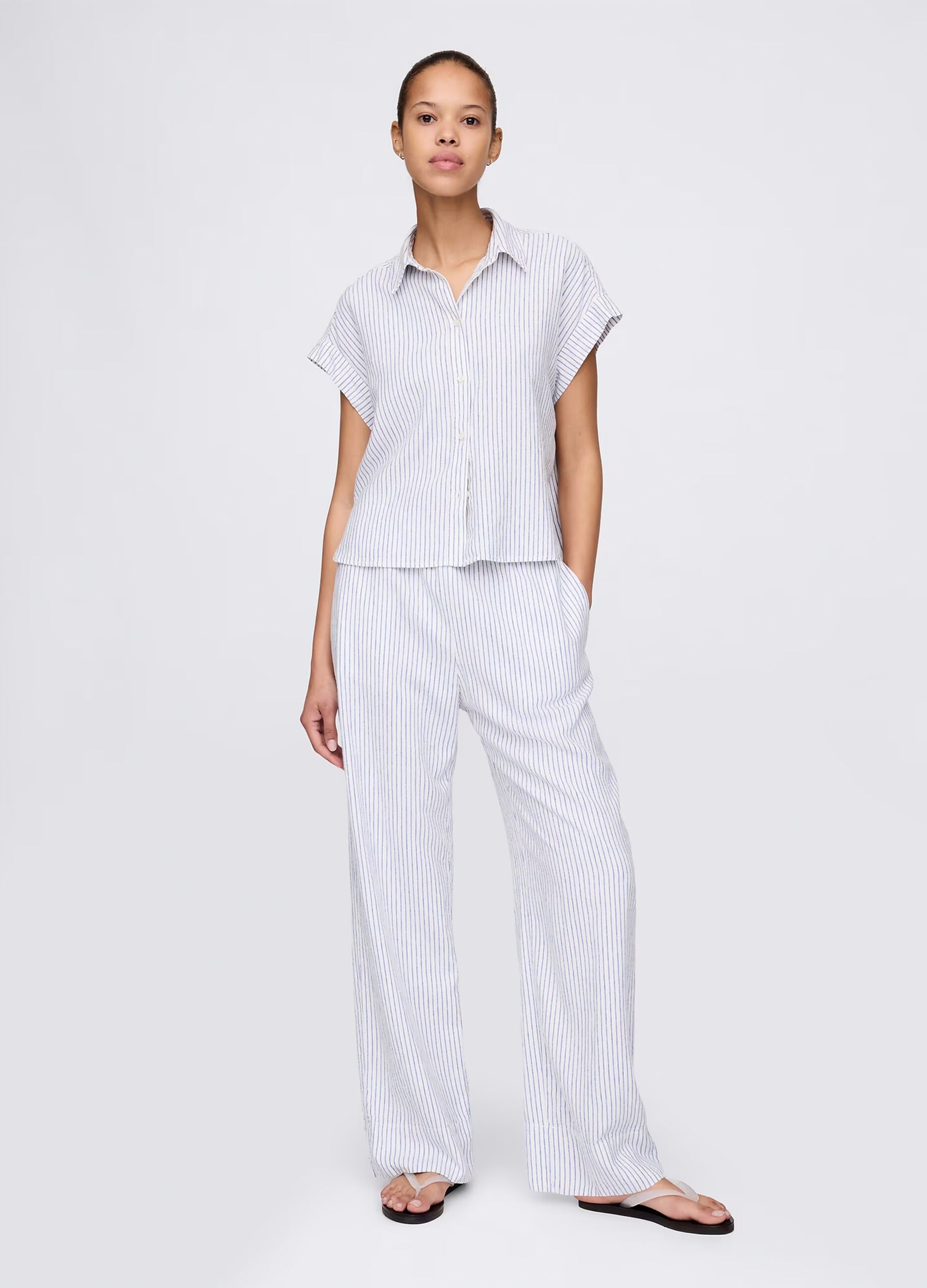 Camicia a righe bianche e azzurre in lino e viscosa_1