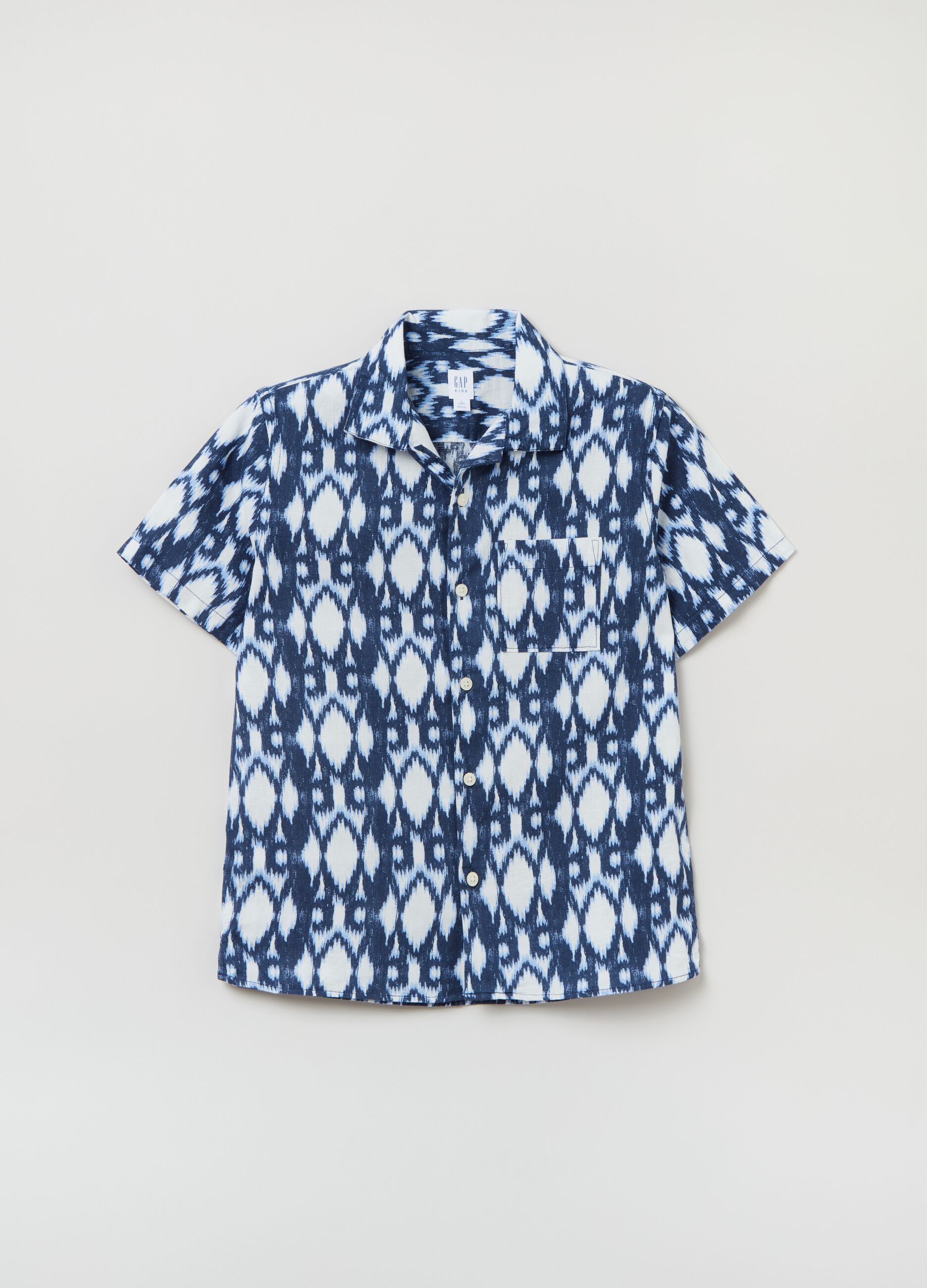 Short-sleeved shirt with print.