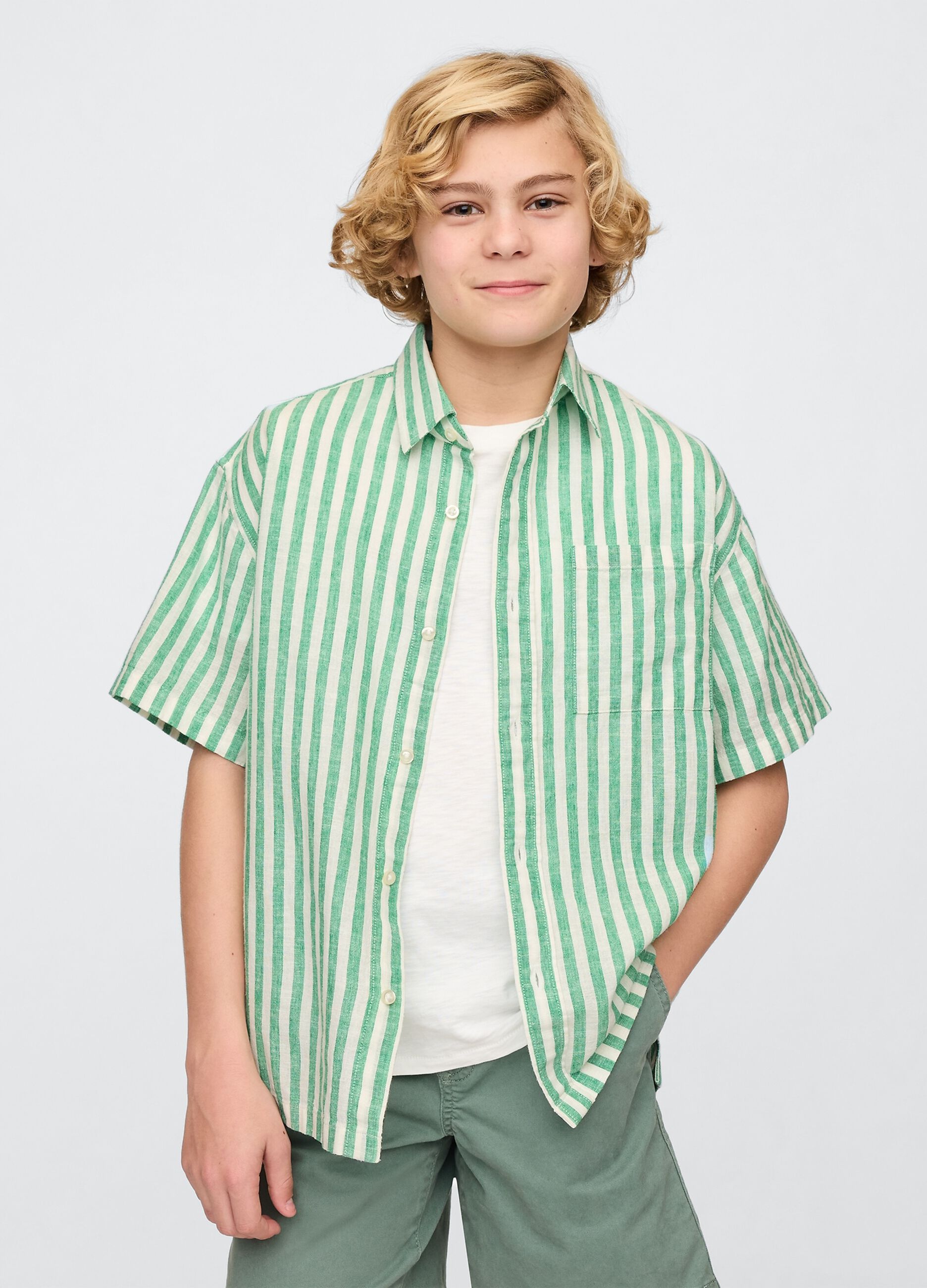Camicia a righe verdi e bianche