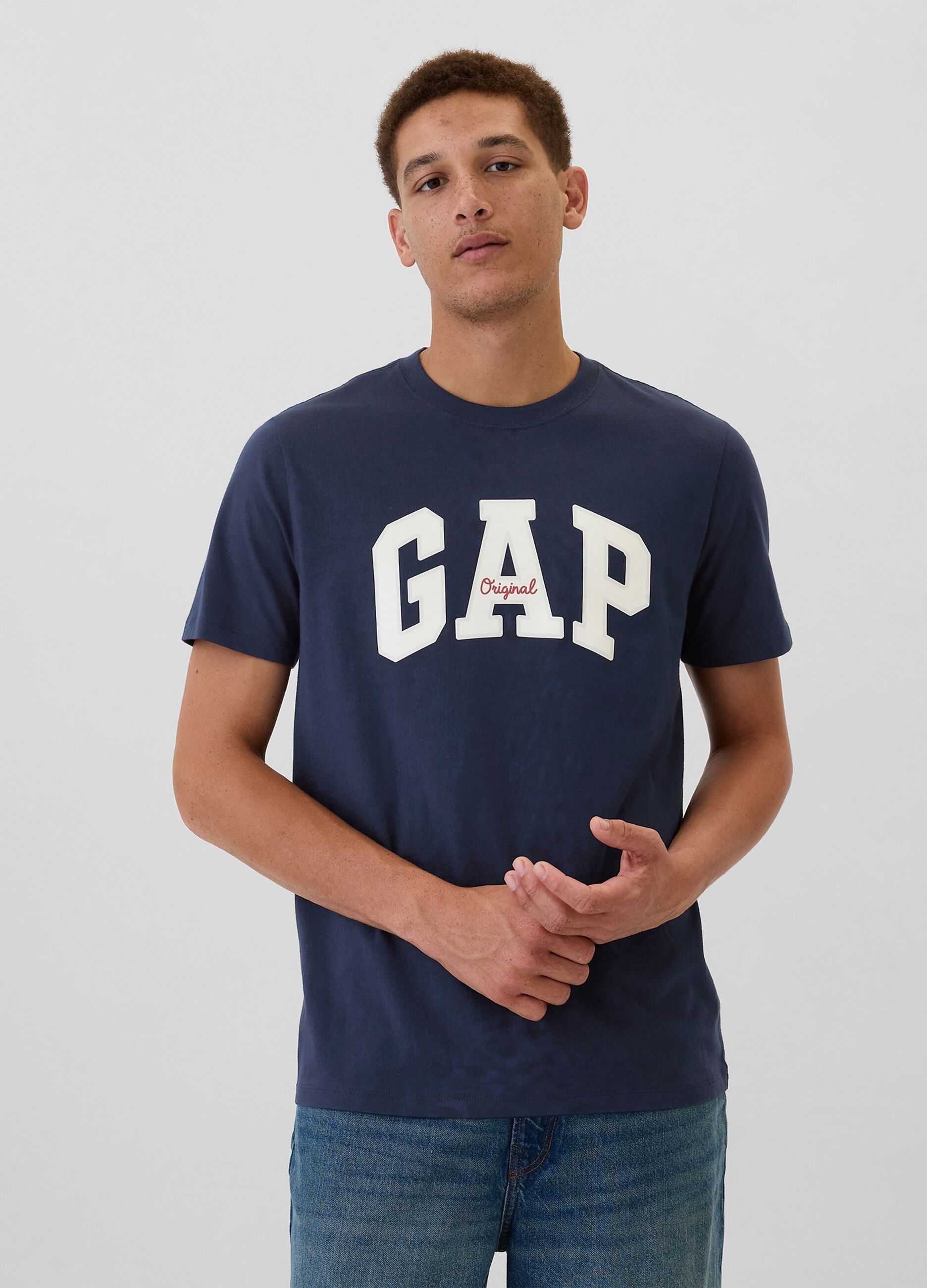 T-shirt blu con logo GAP