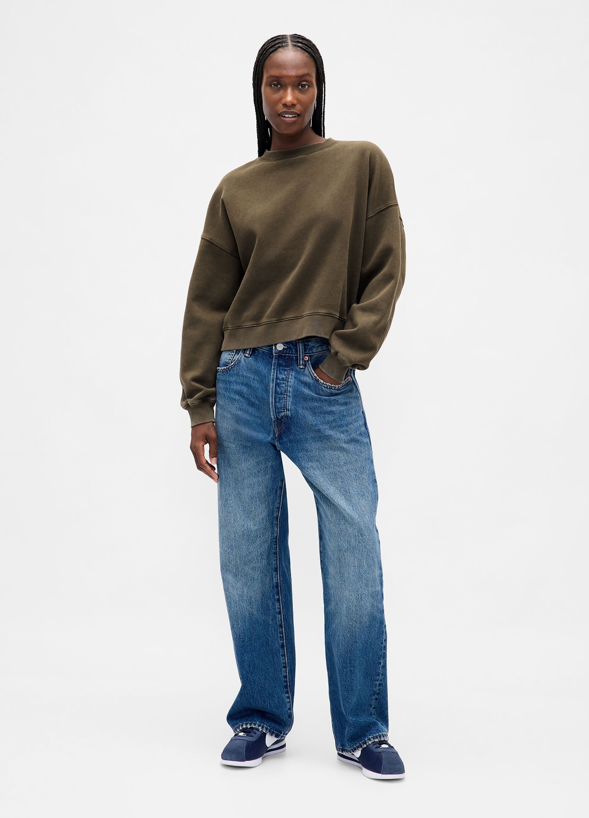 Green sweatshirt with round neck_2