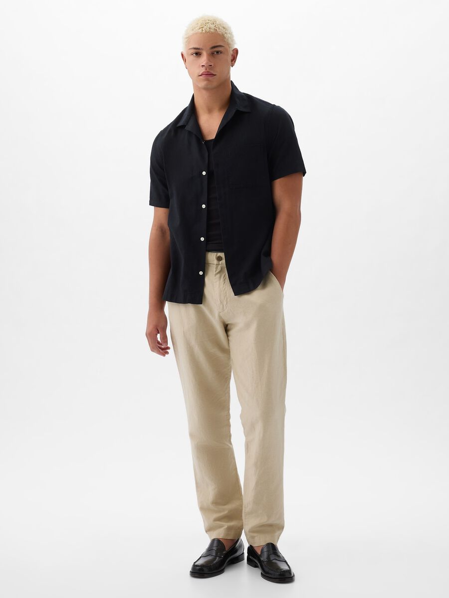 Slim-fit trousers in linen and cotton Man_0