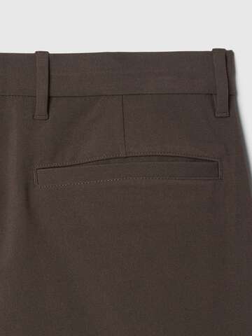 Pantaloni loose fit con pinces_5
