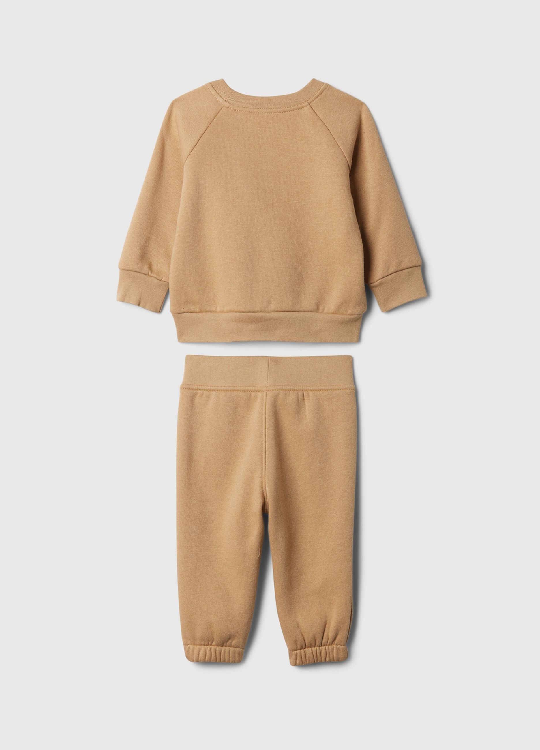Jogging set with print and bear appliqué_1