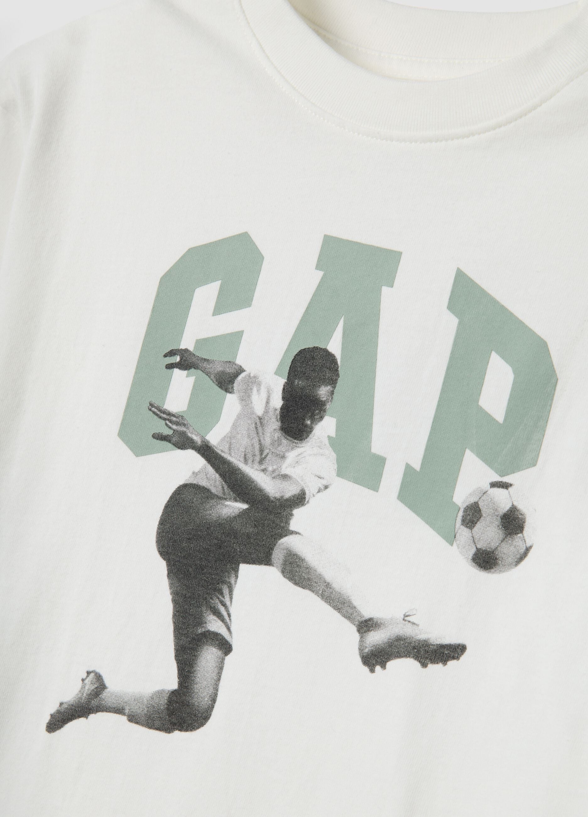 T-shirt con logo GAP in puro cotone