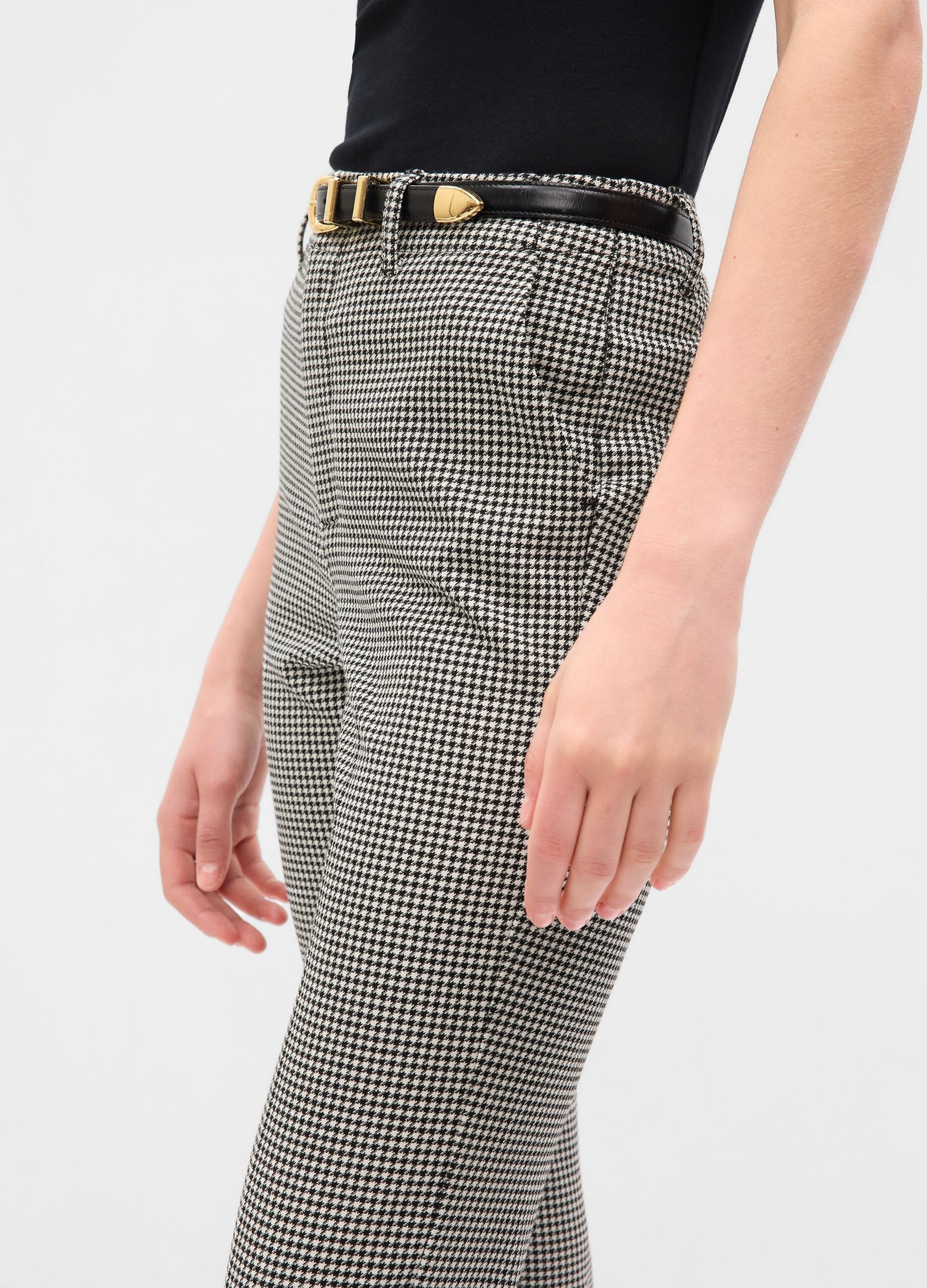Slim-fit mid-rise trousers_2