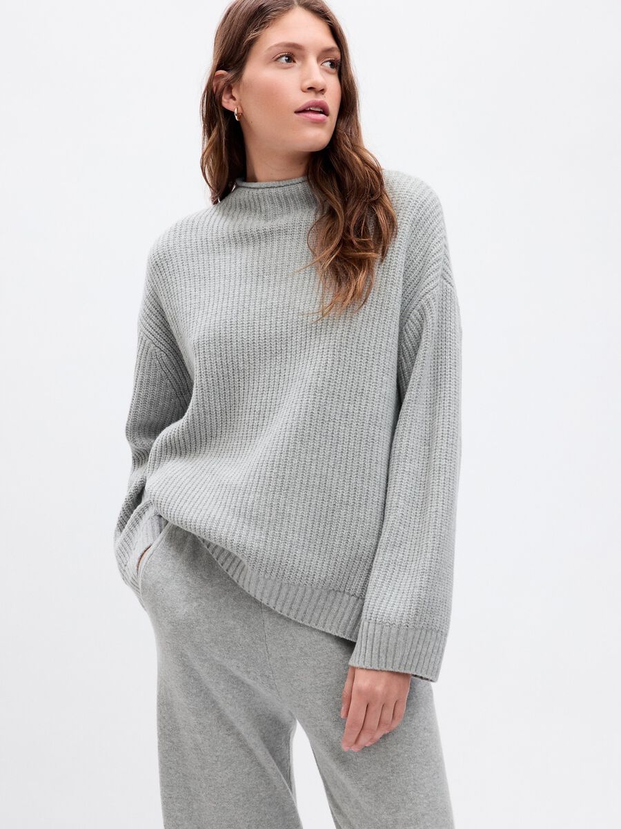 Pullover oversize con spacchetti Donna_0