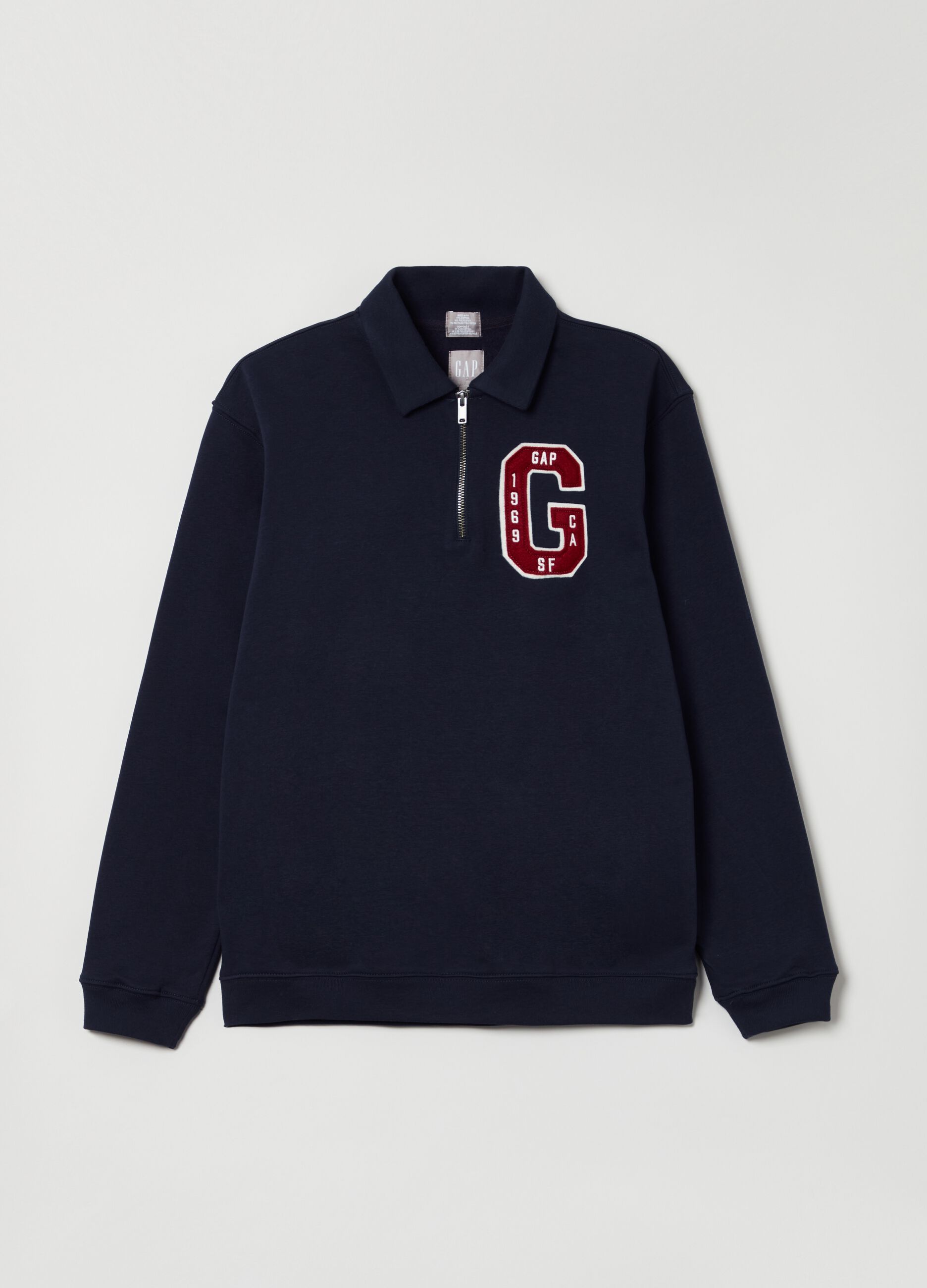 Half-zip sweatshirt with logo patch