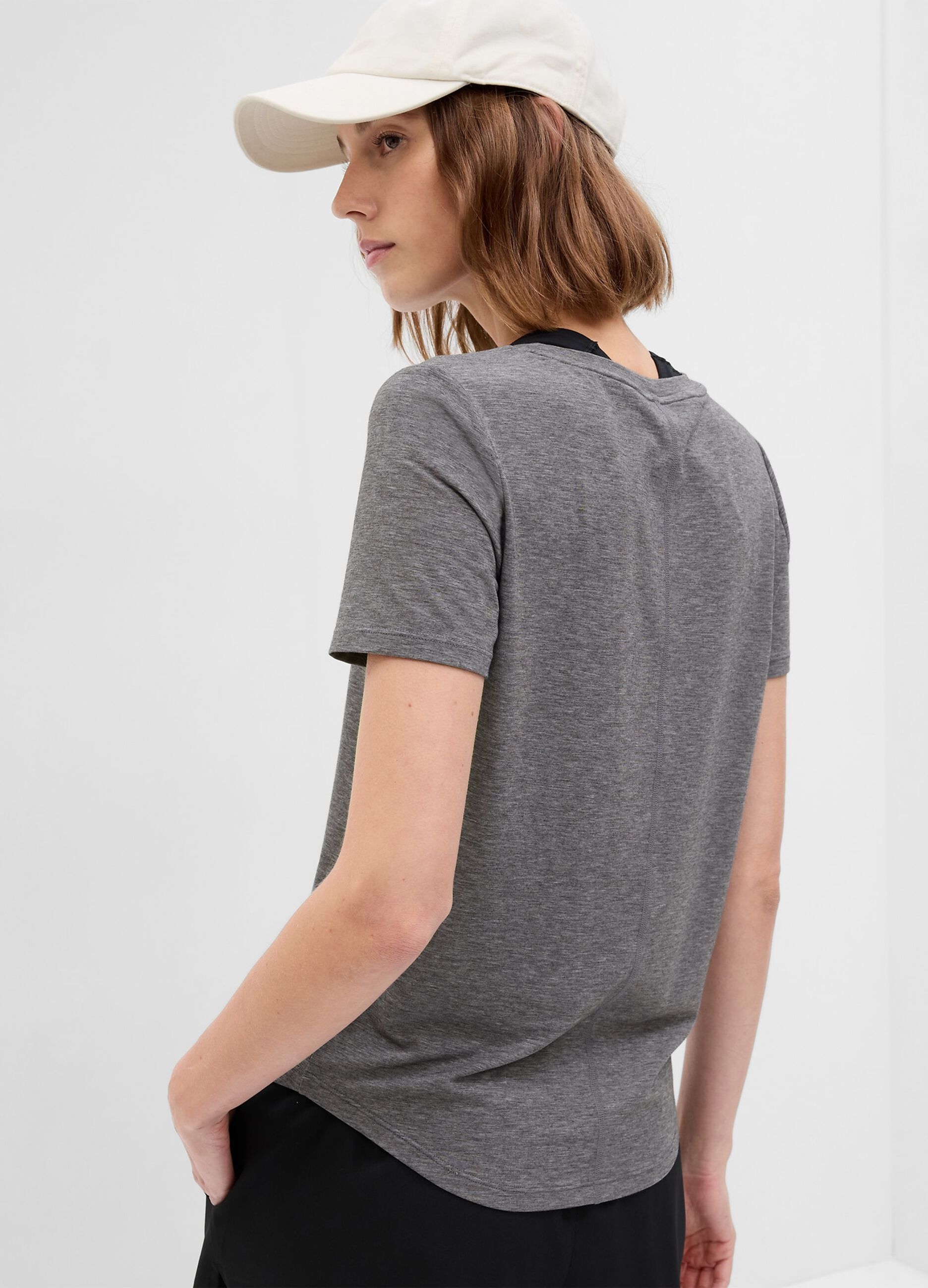 T-shirt in tessuto traspirante_1