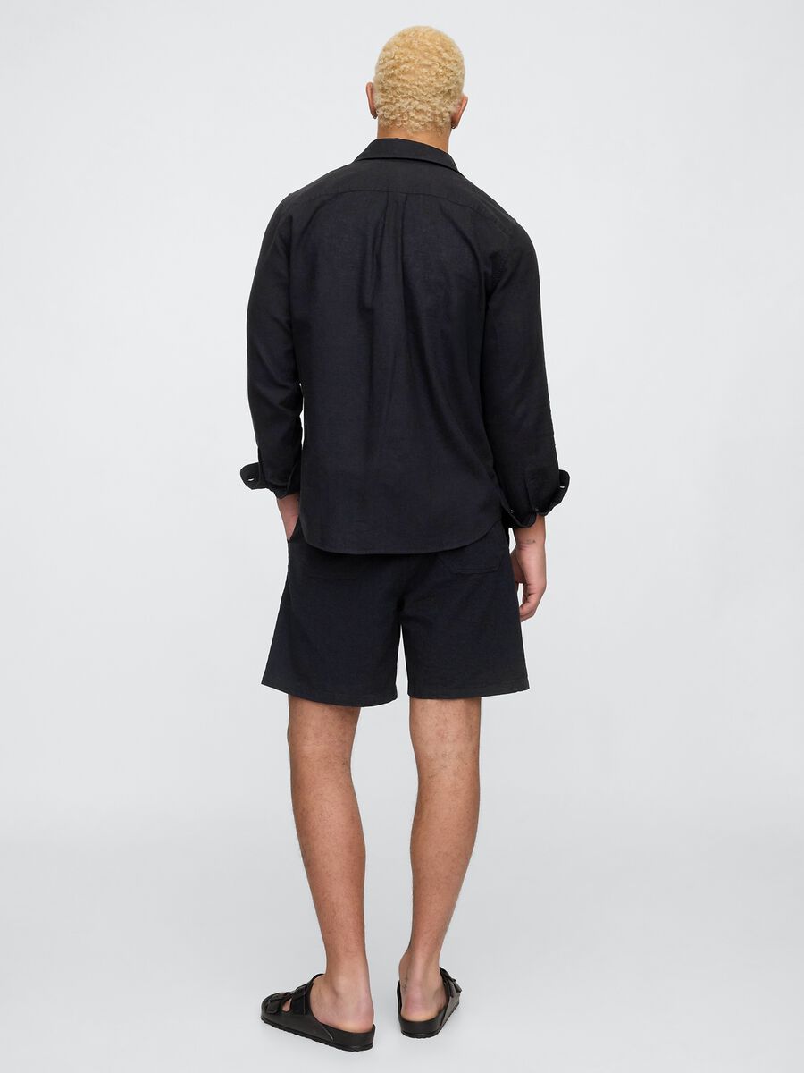 Shorts neri in lino Uomo_2