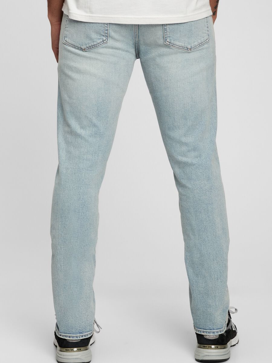 Jeans slim fit con scoloriture Uomo_1