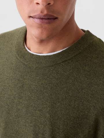 Pullover con scollo rotondo_3