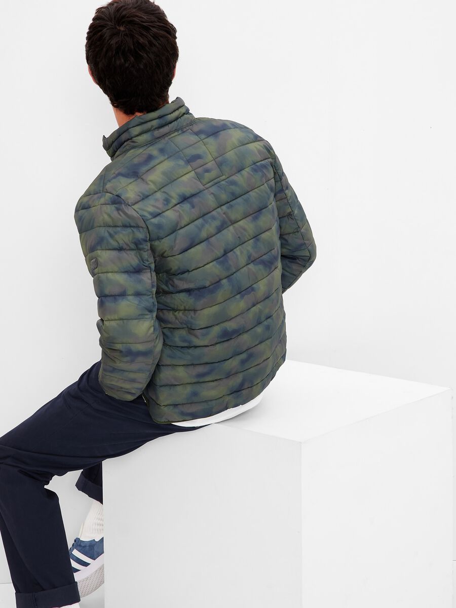 Full-zip camo puffer jacket with logo patch Man_1