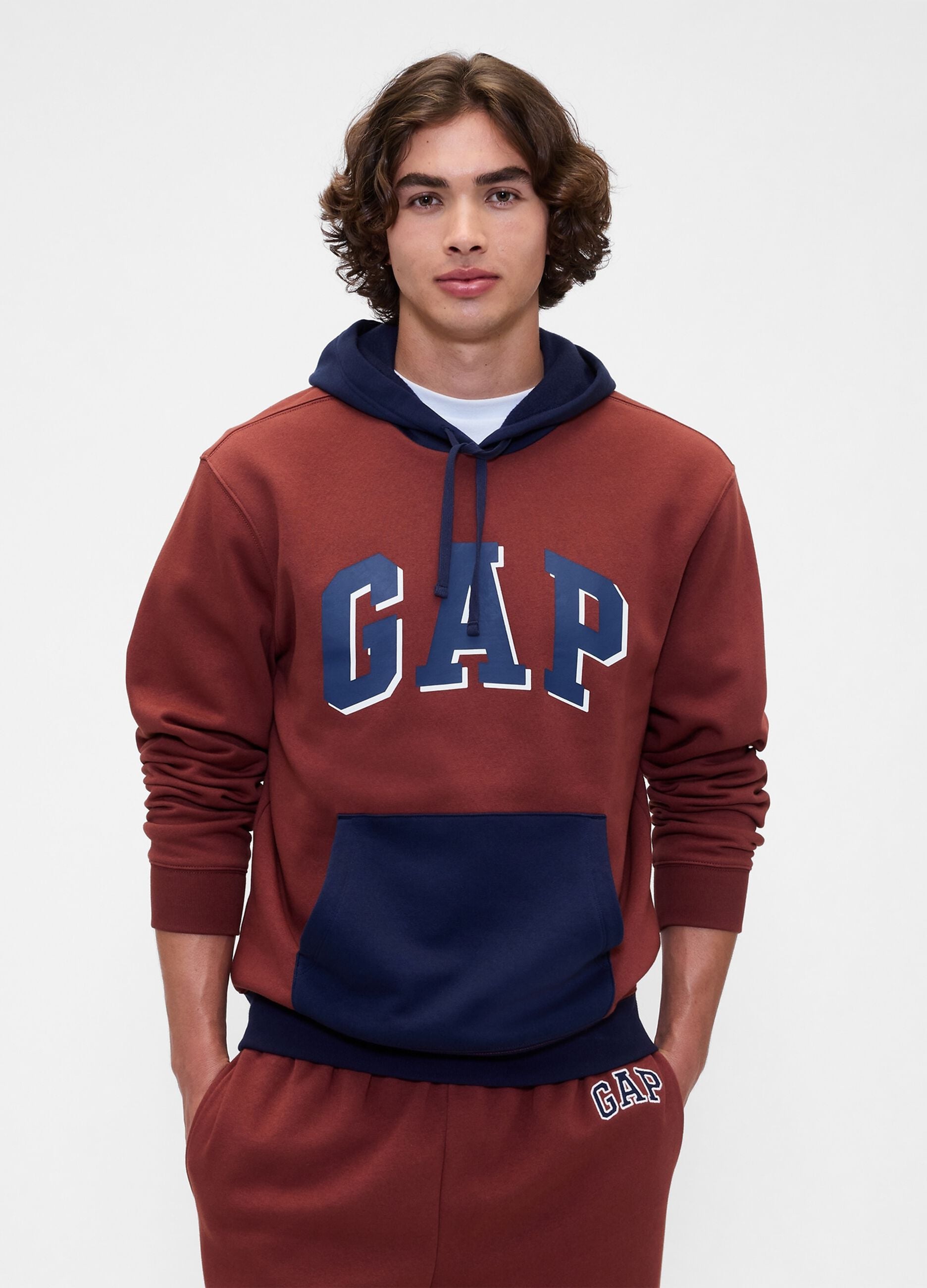 Felpa con cappuccio e logo GAP