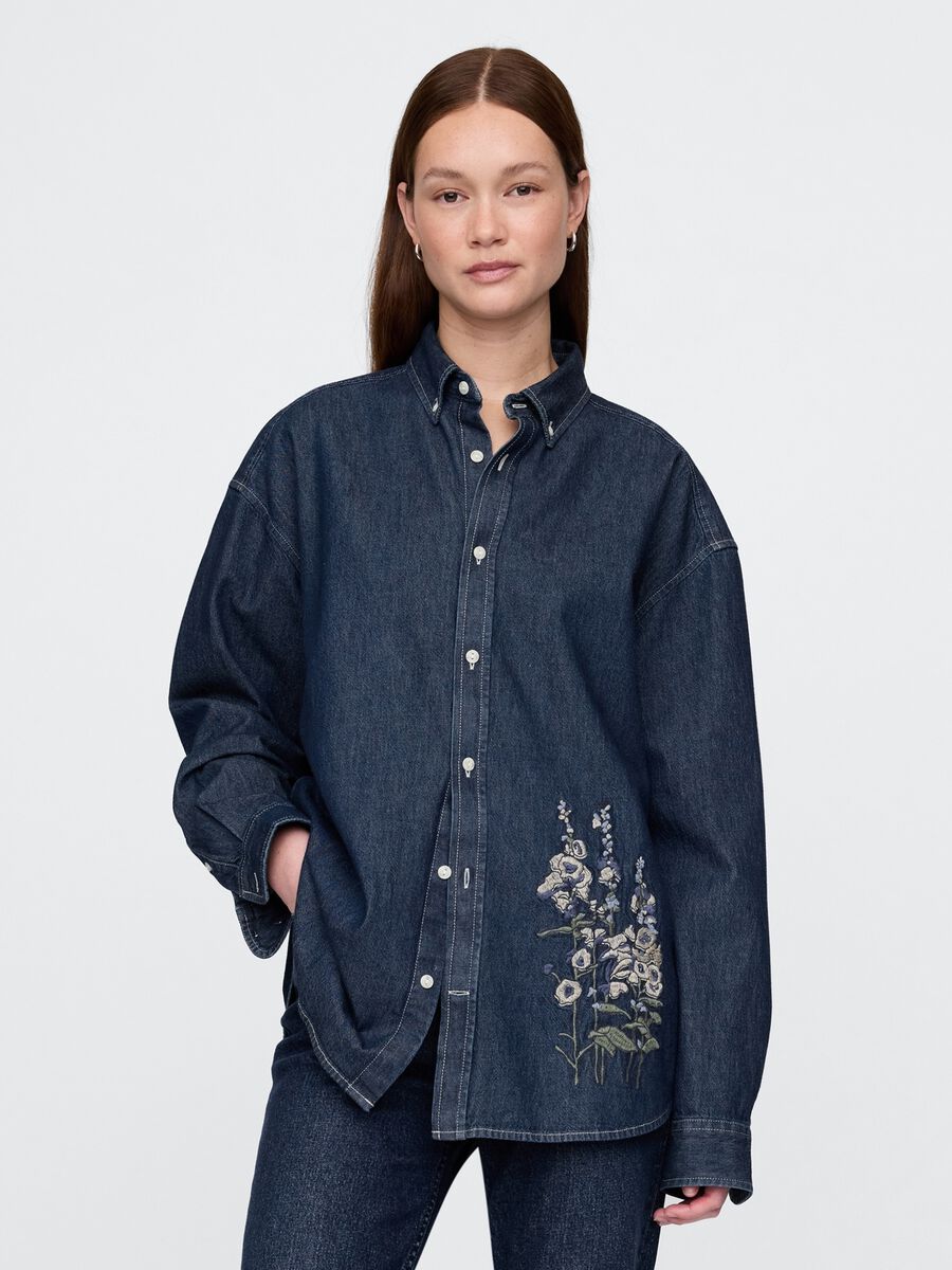 Camicia in denim ricamata con fiori Uomo_4