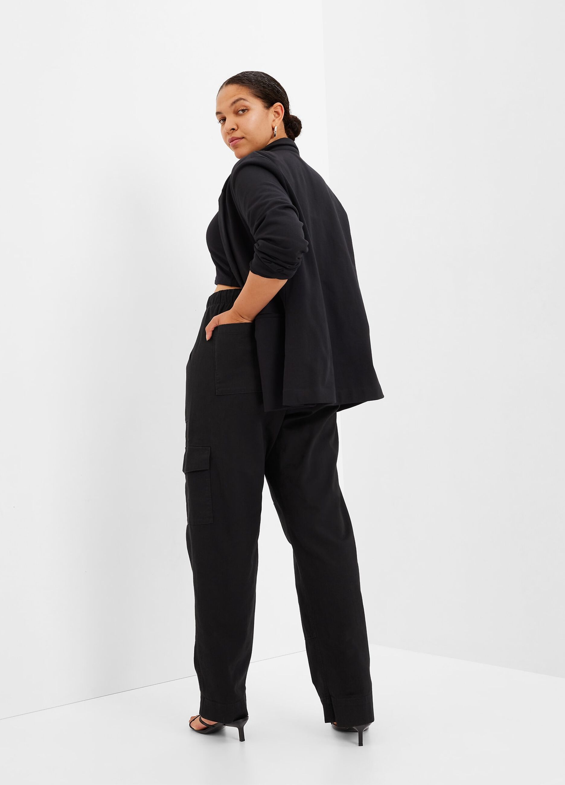 Pull-on utility trousers with drawstring_4
