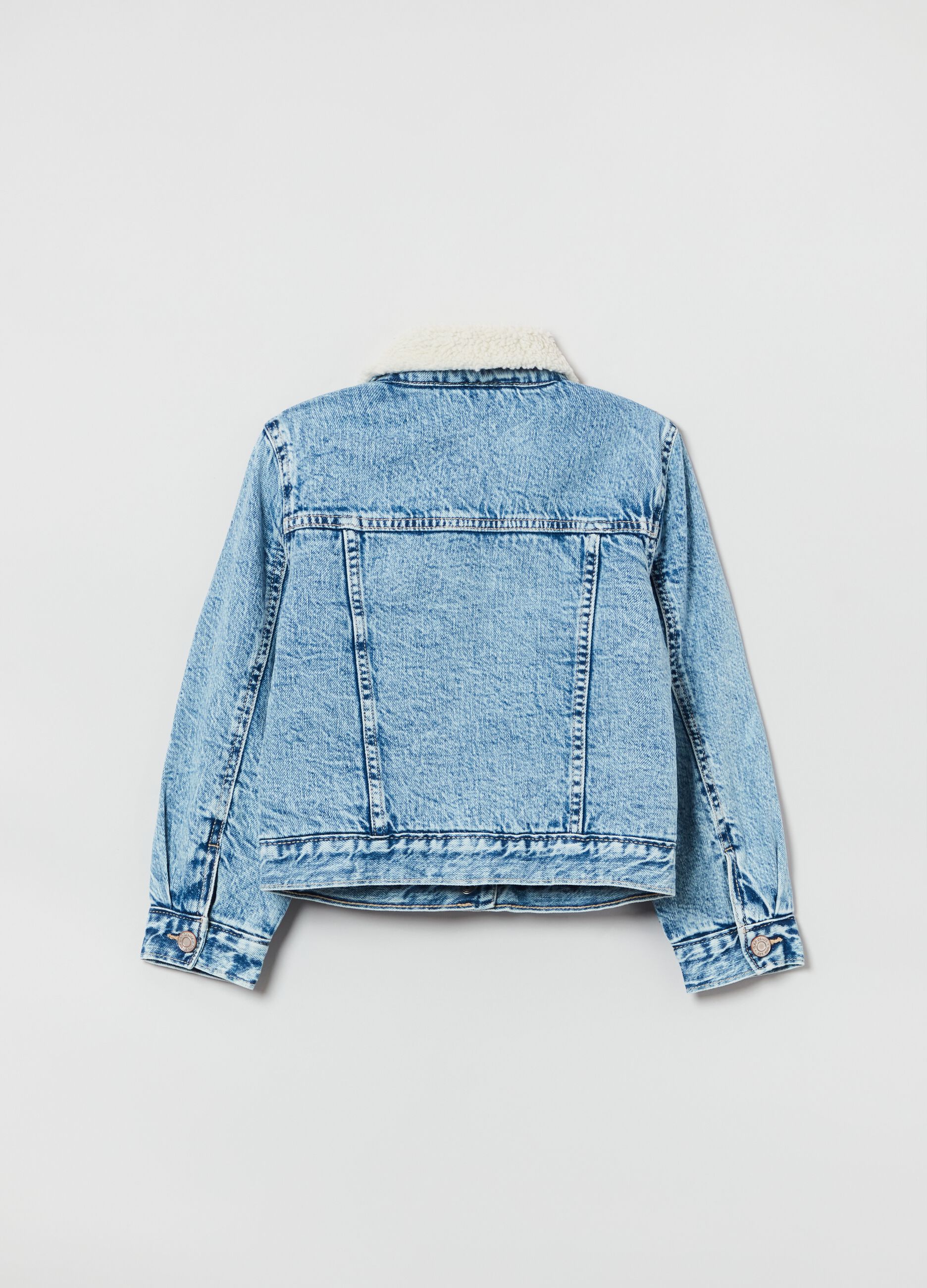 Denim jacket with sherpa lining_1