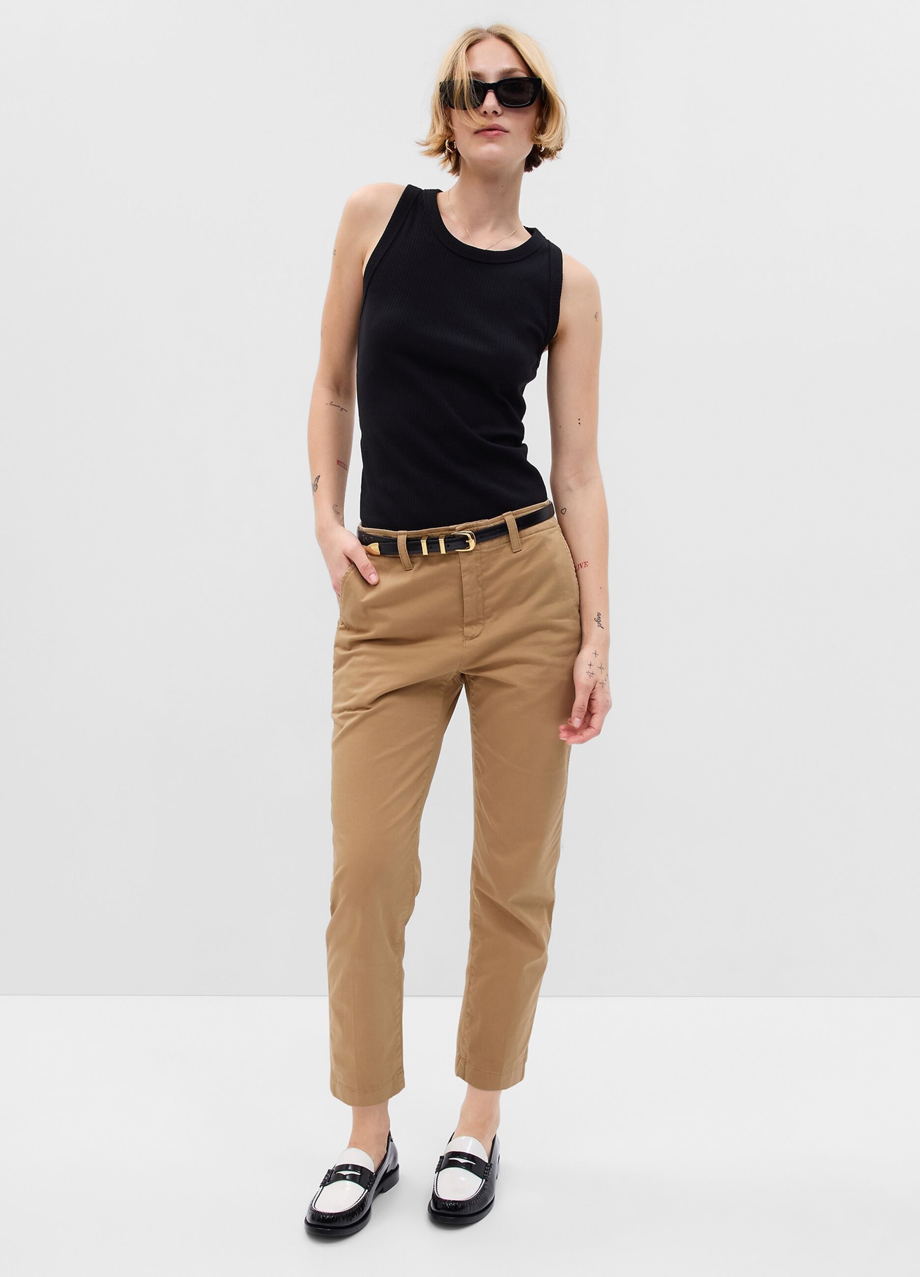 Slim-fit mid-rise chino trousers