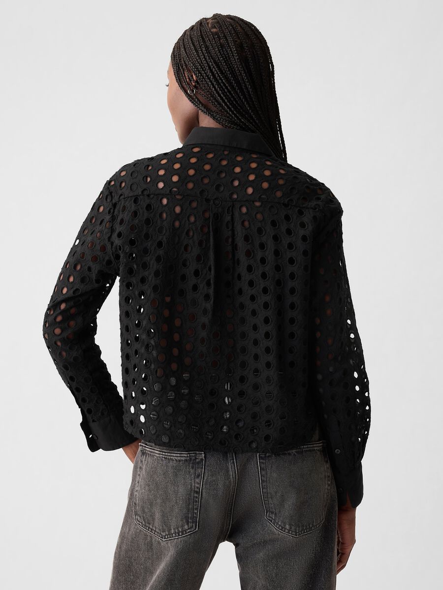 Camicia cropped con dettagli traforati Donna_3
