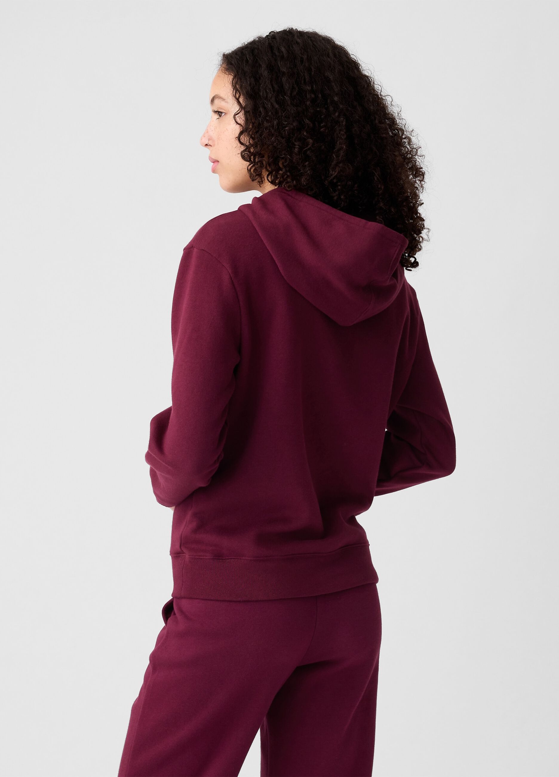 Sweatshirt with hood and logo embroidery_1