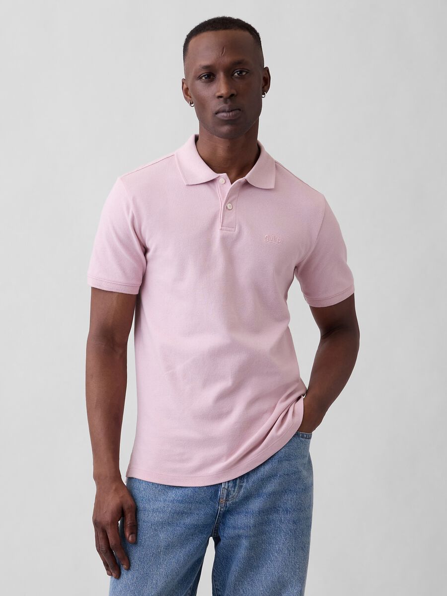 Polo a maniche corte in cotone con logo GAP Uomo_0