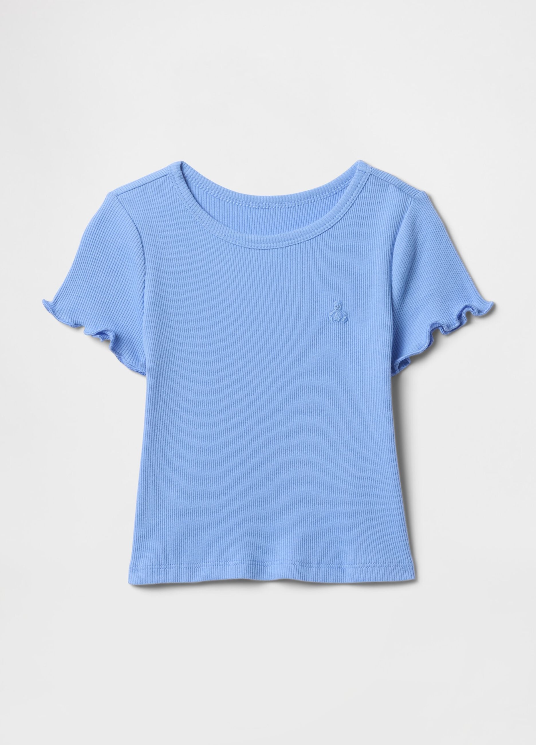 T-shirt a coste azzurra con maniche a volant