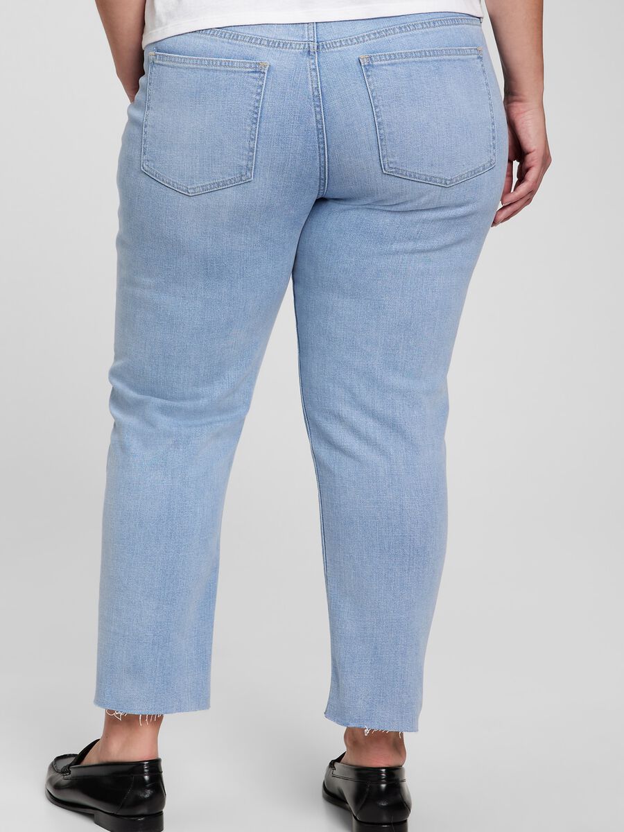 Girlfriend jeans with raw edging Woman_3