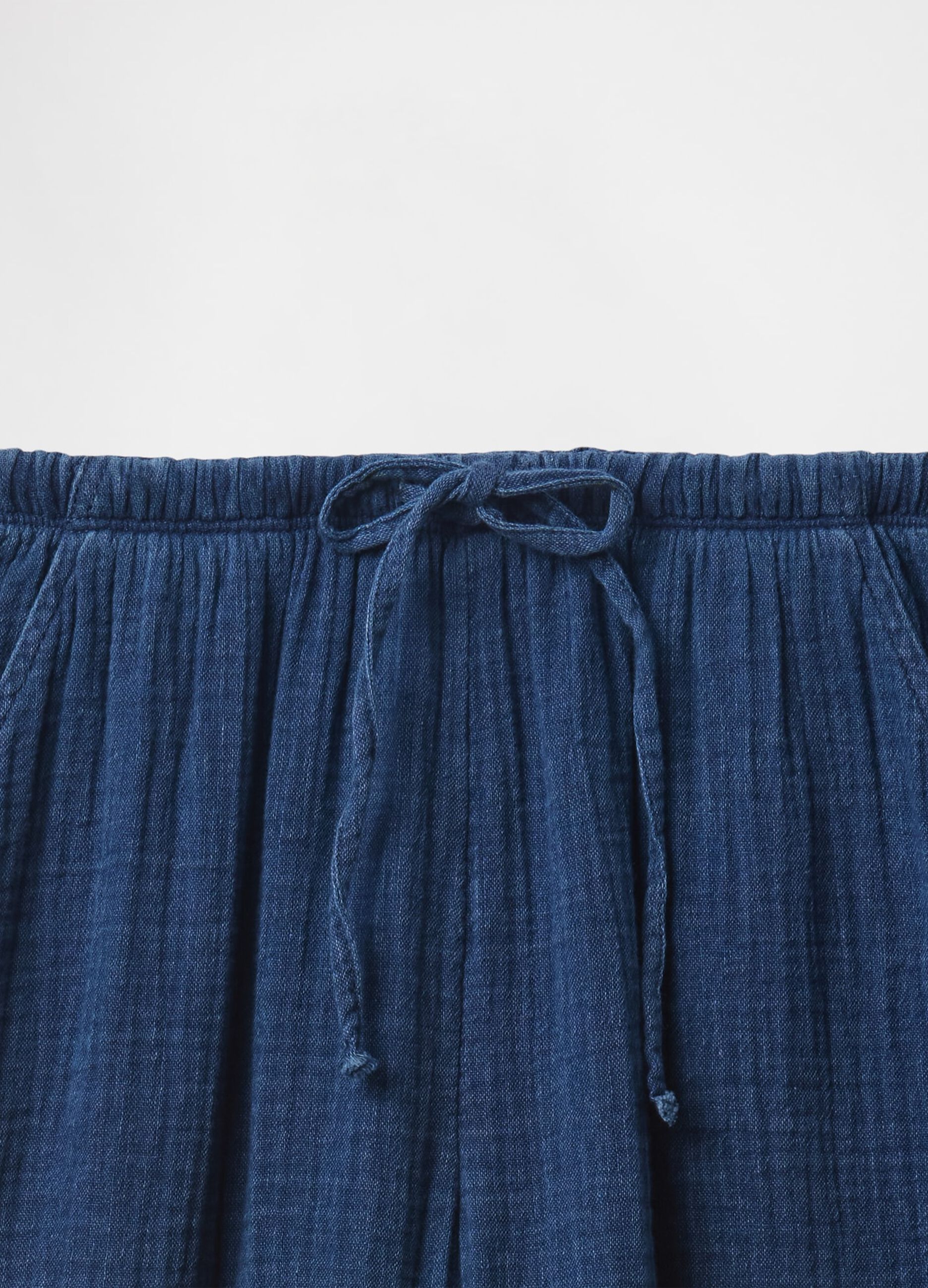 Completo estivo in mussola blu per bambina_4