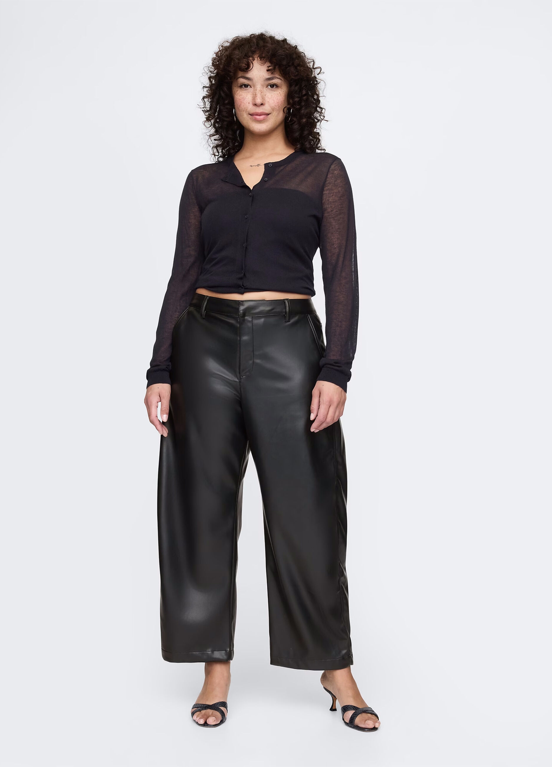 Pantalone barrel fit effetto lucido_5