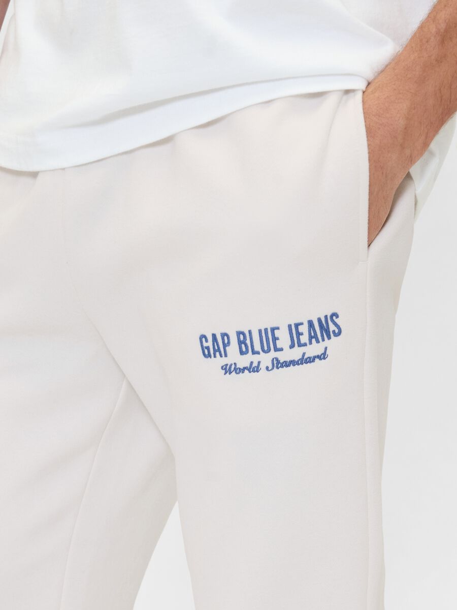 Beige jogger trousers in cotton and polyester blend Man_3