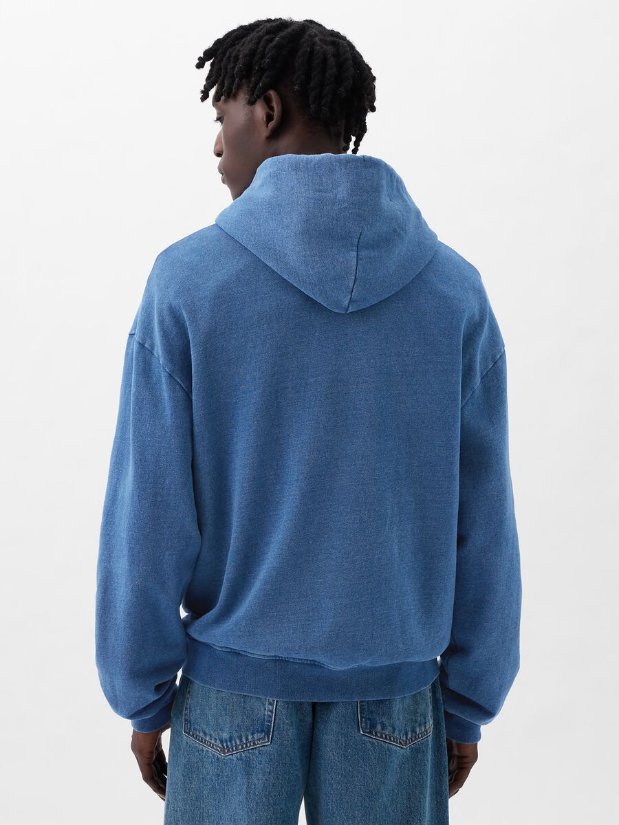 DAP x GAP Felpa in denim con cappuccio e logo Unisex_2