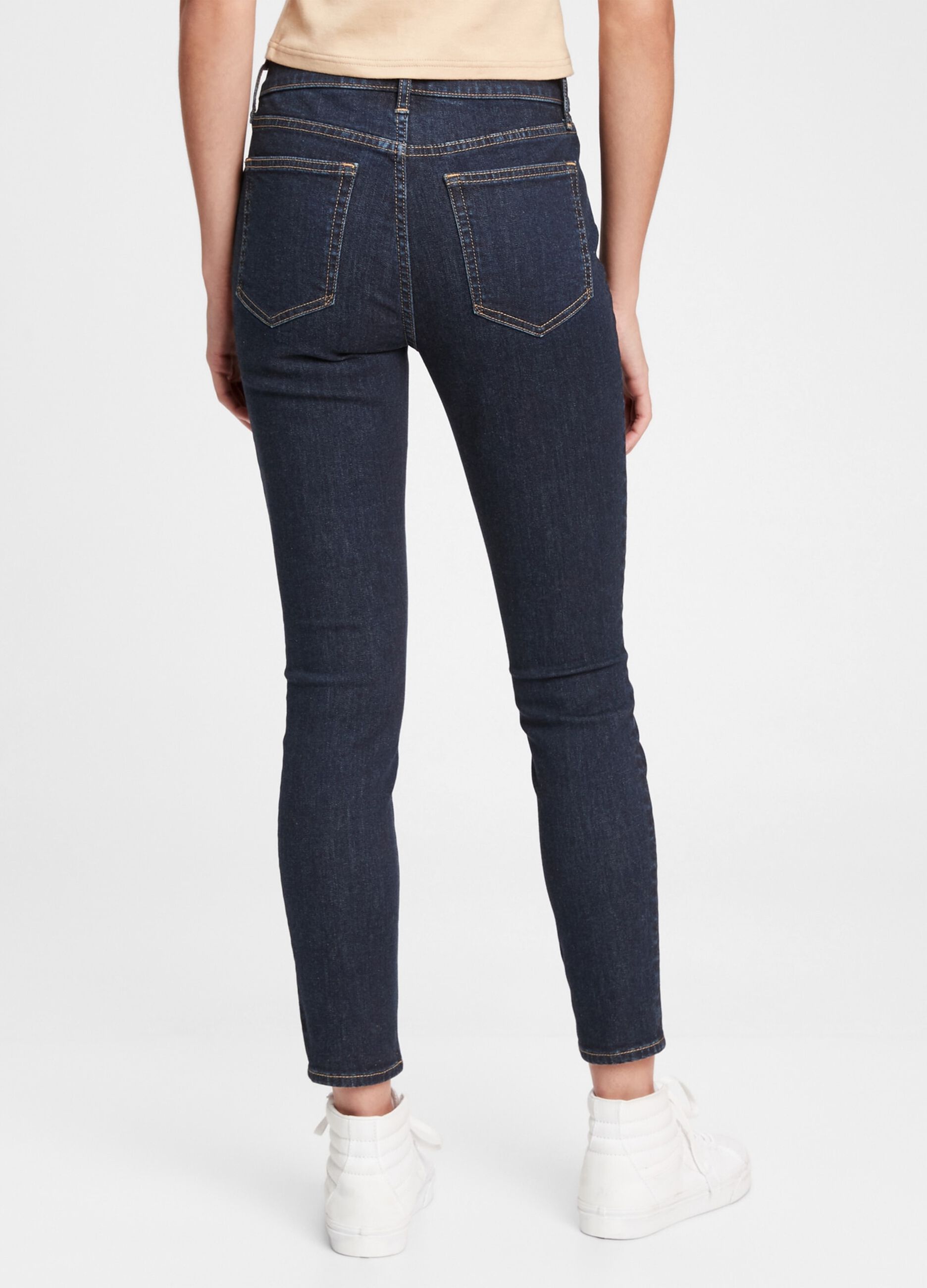 Mid-rise, skinny-fit jeans_3