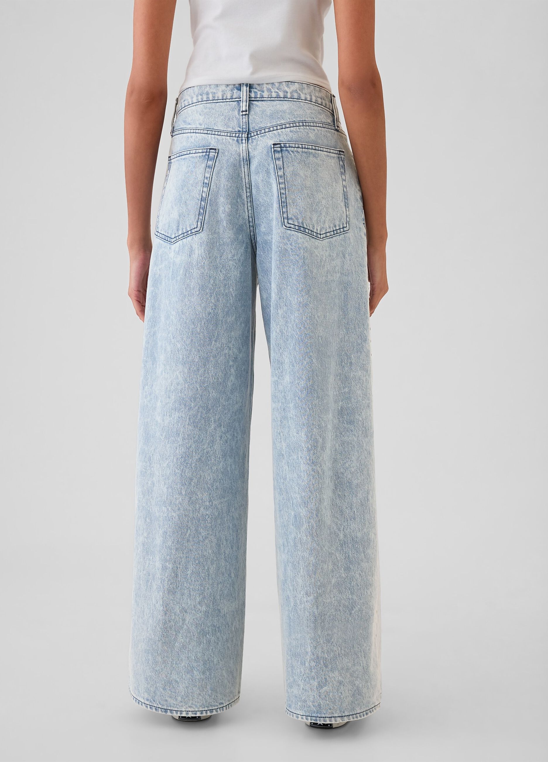 Jeans baggy fit con borchie_2