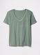 T-shirt verde in cotone con scollo a V_3
