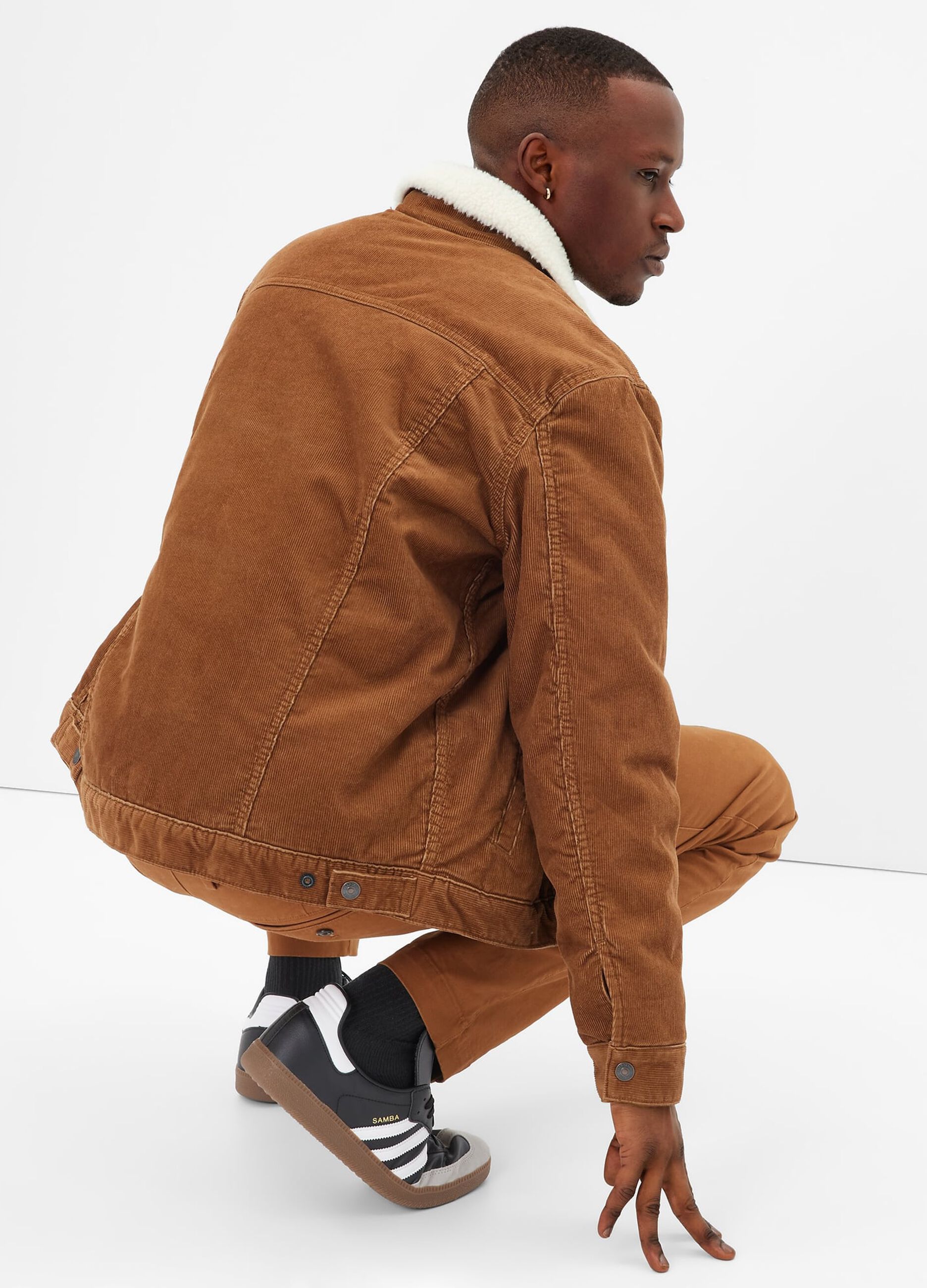 Corduroy jacket with sherpa lining_1