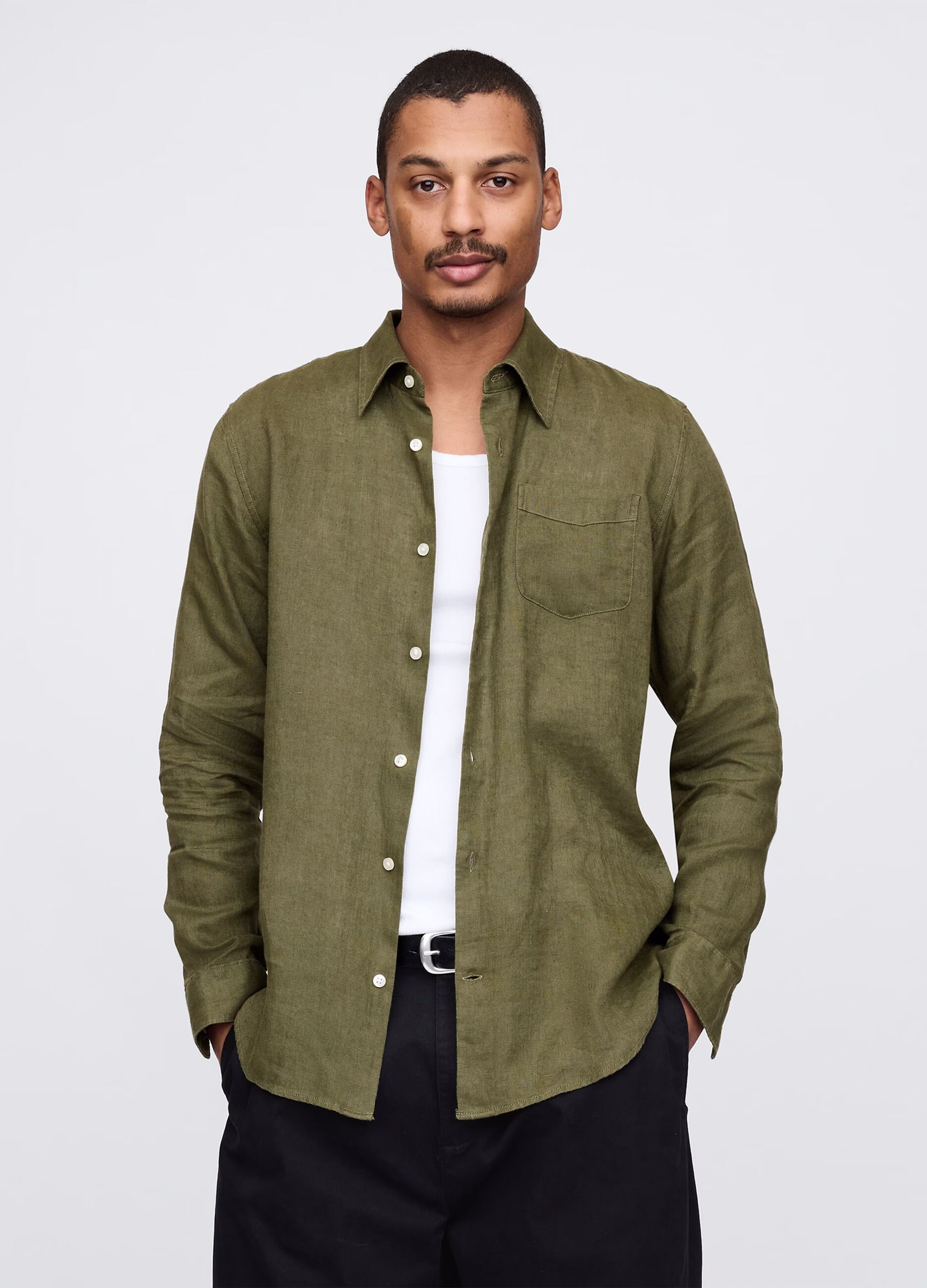 Camicia verde a maniche lunghe in lino