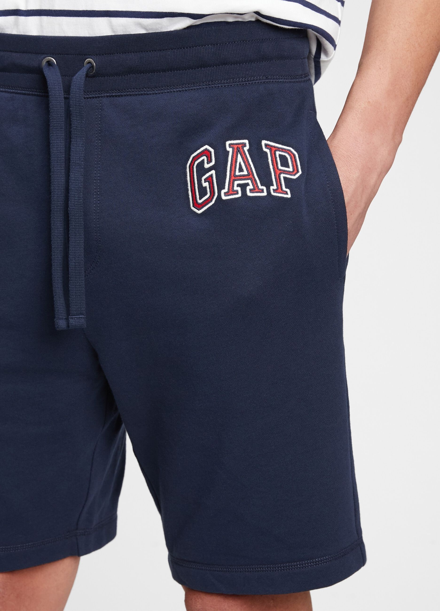 Bermuda jogger in felpa con ricamo logo_3