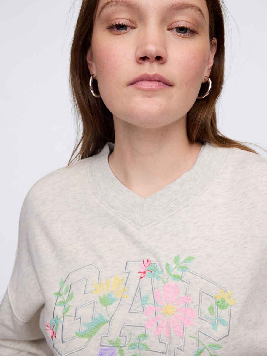 Gap Floral Embroidered Sweatshirt Woman_3