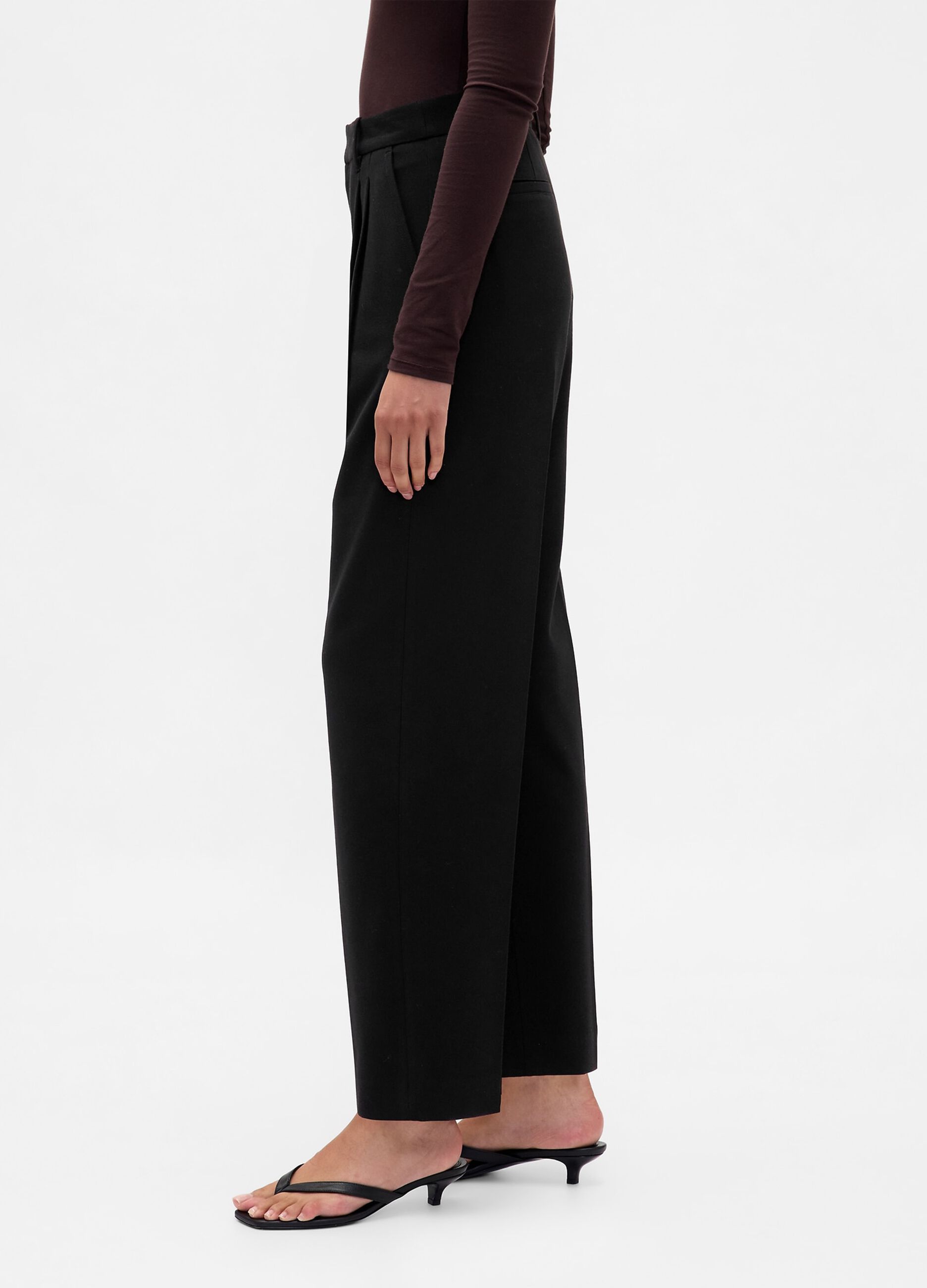 Pantaloni neri elasticizzati_3