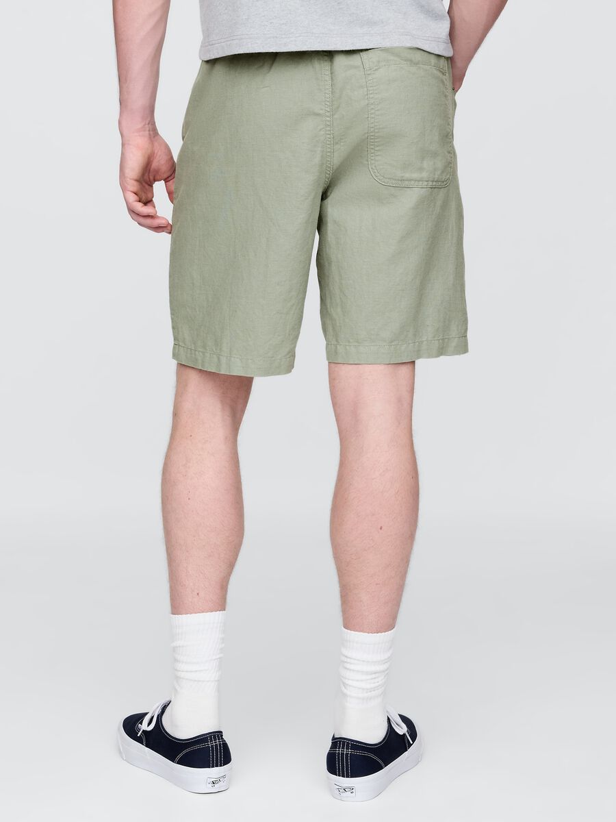 Shorts verde in lino e cotone Gap Uomo_2