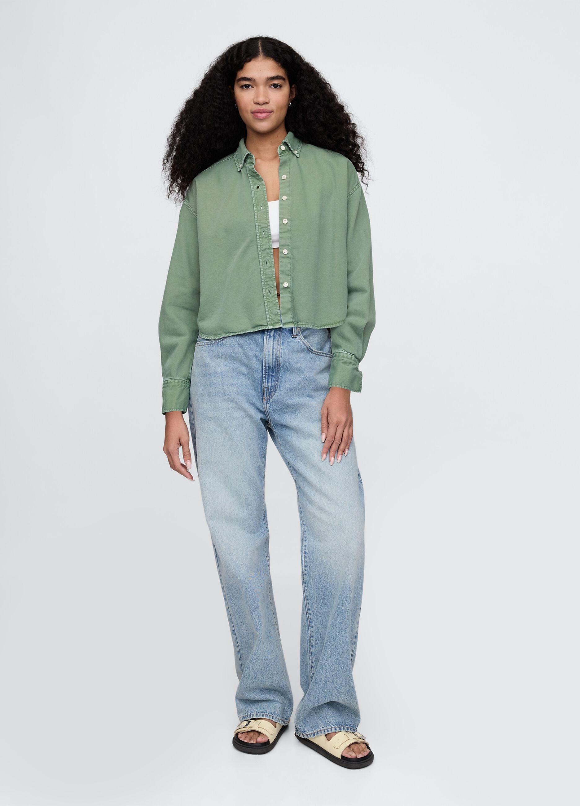 Camicia cropped verde a maniche lunghe_2