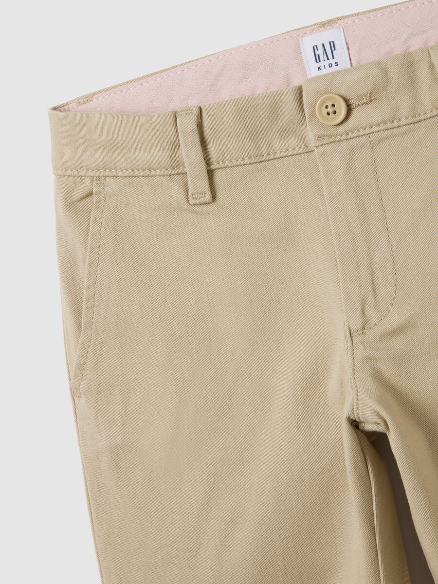 Pantaloni chino in cotone stretch Bambina_2