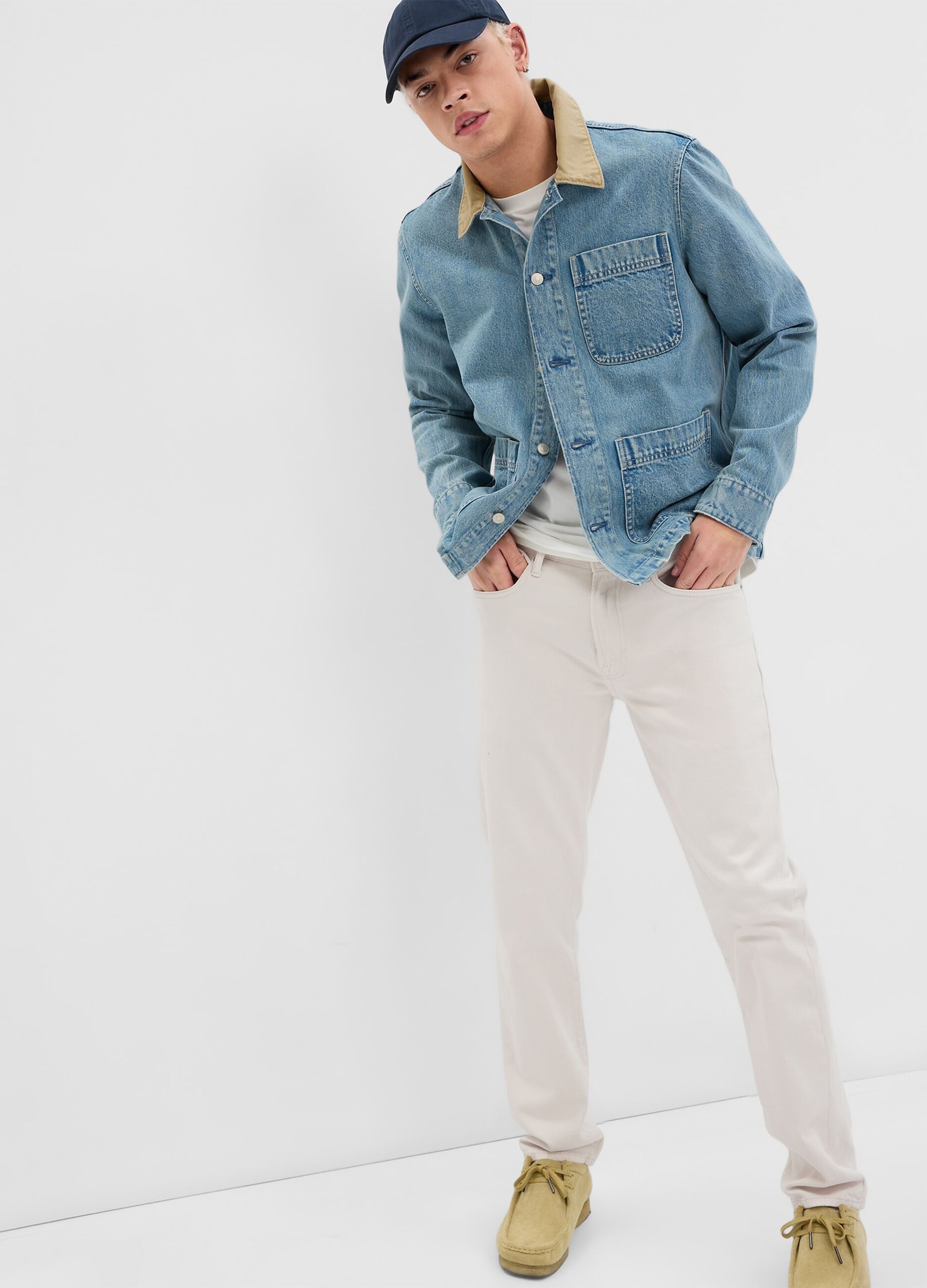 Five-pocket,straight-fit jeans