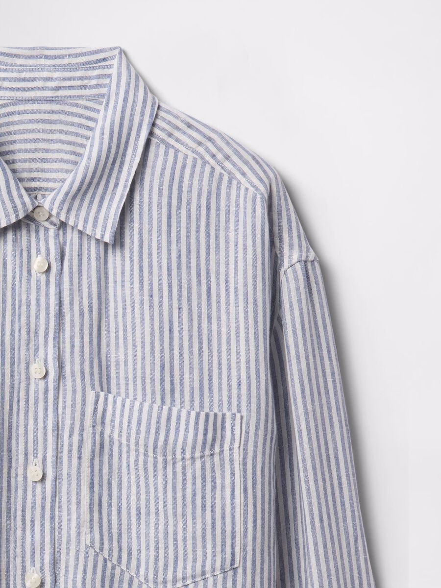Camicia oversize a righe bianche e blu in lino Donna_4