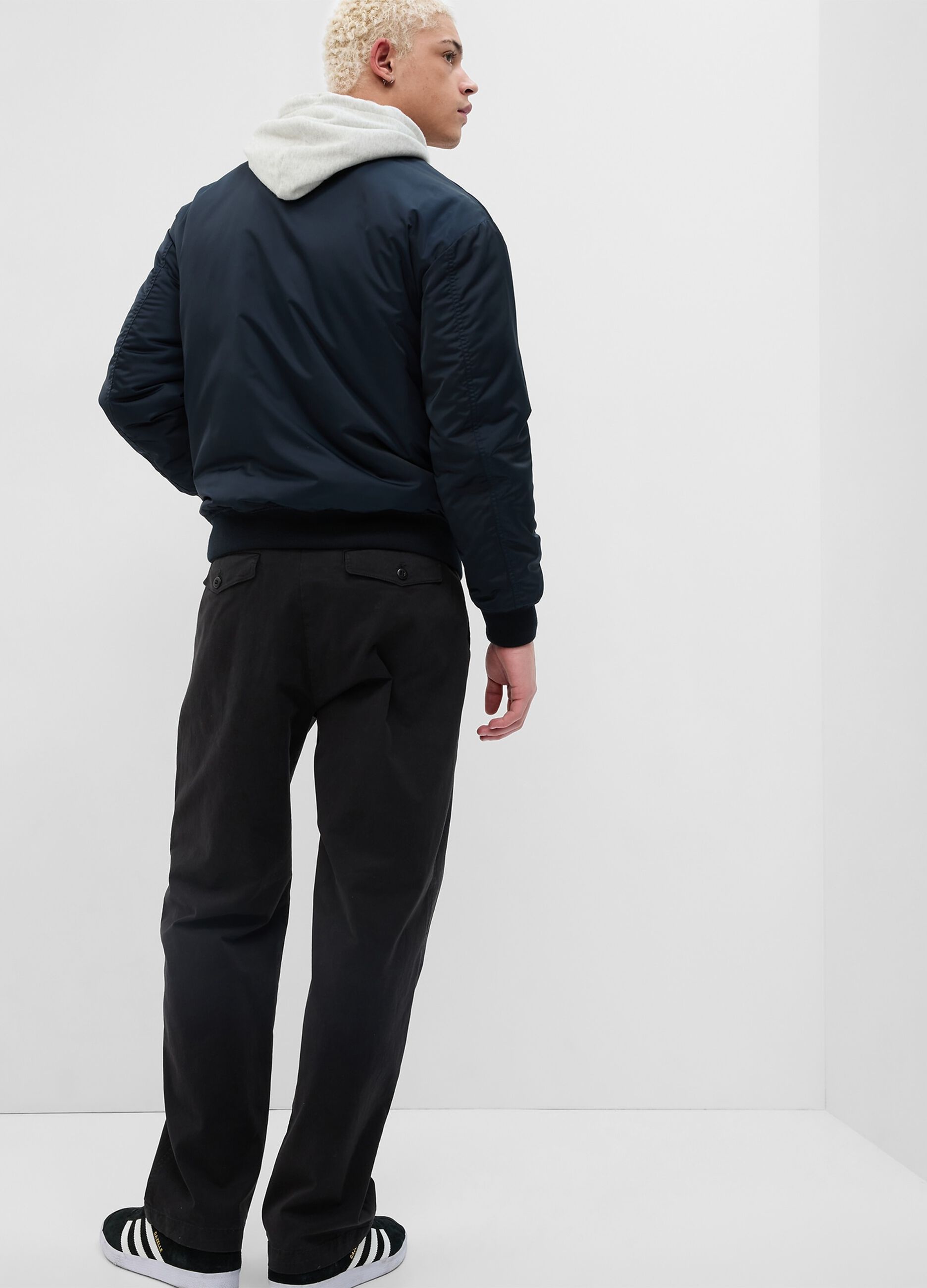 Loose-fit trousers in stretch cotton_1